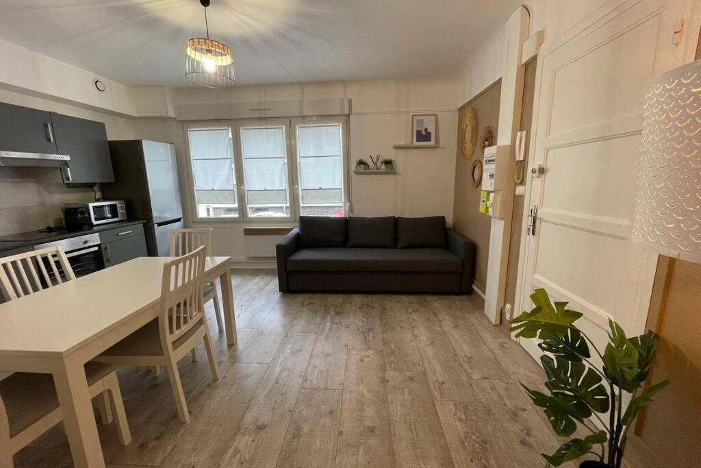 Appartement Moderne Boulogne Sur Mer Proche De La Plage Et Nausicaa Exterior photo